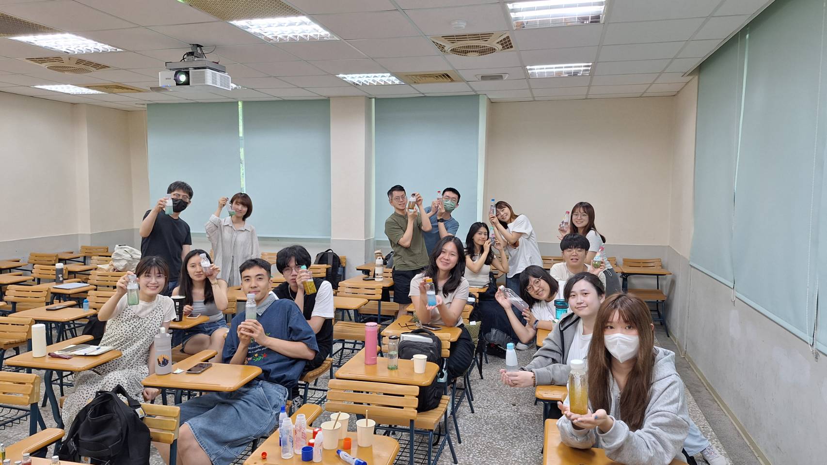 May 19, 2025 – Crisis Management Course: Mindfulness Jar Making